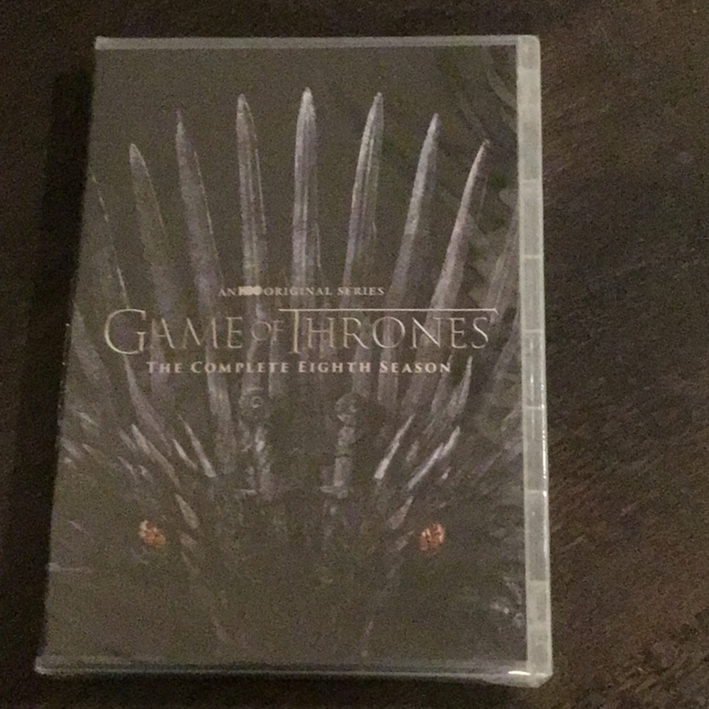 SOLD!! Game of Thrones the complete EIGHTH season